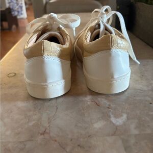 Stylish Kids Sneakers - White and Tan